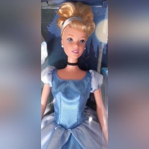 Disney Store Princess CINDERELLA My Favorite Fairytale Collection Doll Retired